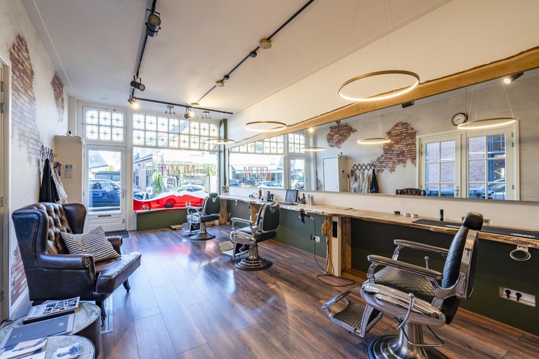 WinkelruimteaanNaarderstraat 29<br/> inLaren WinkelruimteaanNaarderstraat 29<br/> inLaren