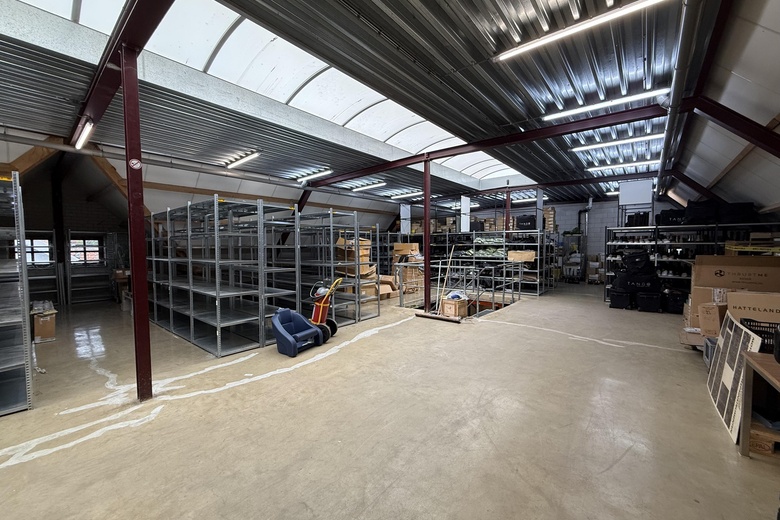 BedrijfsruimteaanZuidhollandsedijk 181<br/> inKaatsheuvel