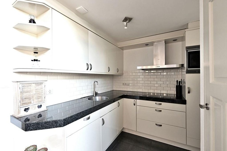 BedrijfsruimteaanLaarstraat 59<br/> inTilburg BedrijfsruimteaanLaarstraat 59<br/> inTilburg