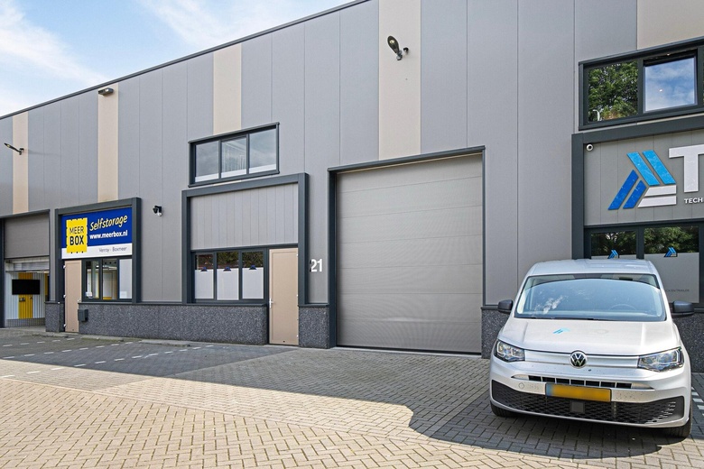BedrijfsruimteaanLoek Nelissenstraat 21<br/> inOostrum BedrijfsruimteaanLoek Nelissenstraat 21<br/> inOostrum