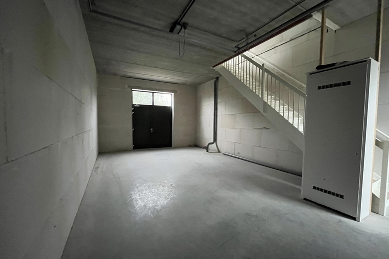 BedrijfsruimteaanGroningenhaven 1 6<br/> inNieuwegein