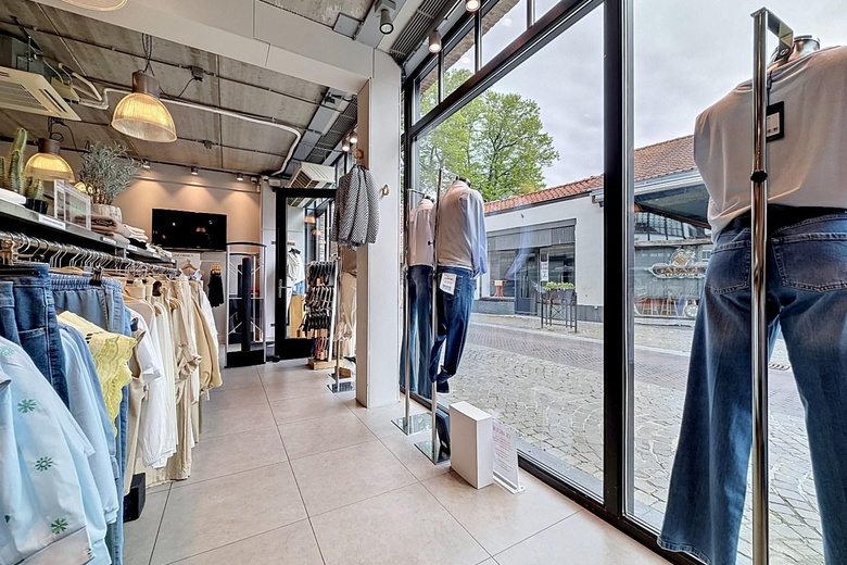 WinkelruimteaanPlompe Toren 2 A<br/> inSluis