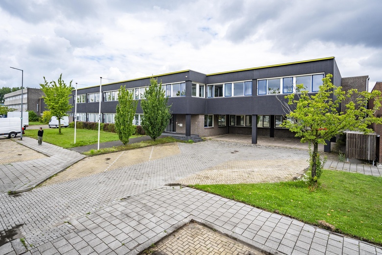 Bedrijfsruimteaan's-Gravelandseweg 379<br/> inSchiedam Bedrijfsruimteaan's-Gravelandseweg 379<br/> inSchiedam