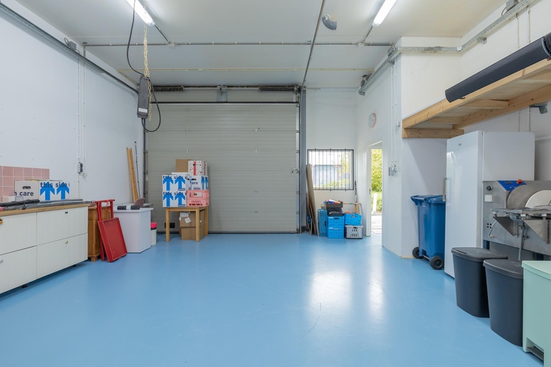 BedrijfsruimteaanDe Roysloot 12 F<br/> inRijnsburg