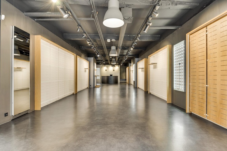 WinkelruimteaanVarkensmarkt 13<br/> inRoermond WinkelruimteaanVarkensmarkt 13<br/> inRoermond