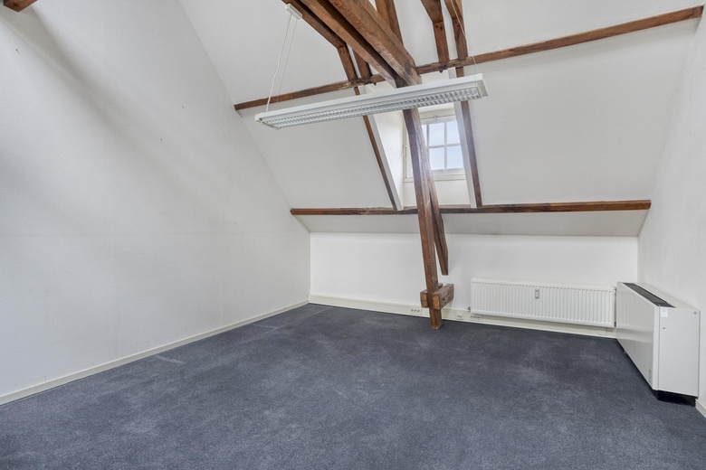 KantoorruimteaanRaadhuisplein 9<br/> inHeeswijk