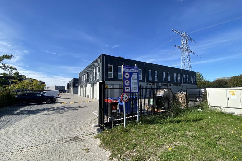 BedrijfsruimteaanMicrofoonstraat 82<br/> inAlmere