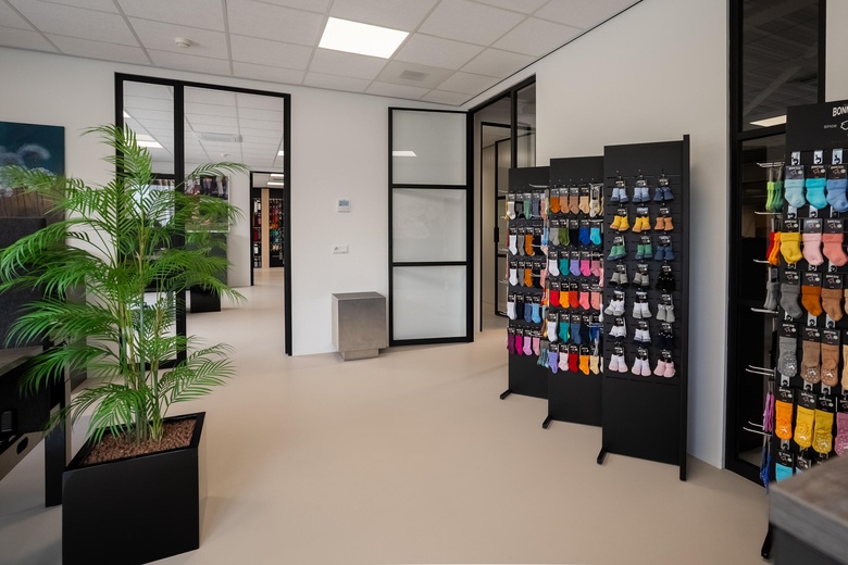 BedrijfsruimteaanNijverheidsstraat 10 a<br/> inEibergen