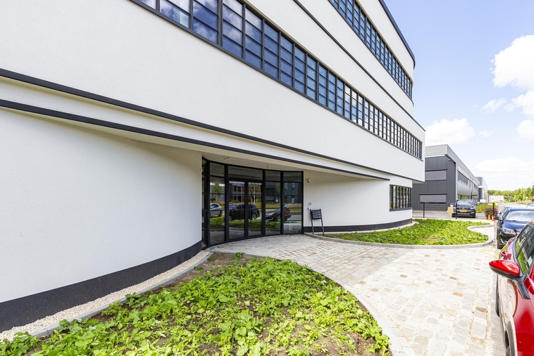 BedrijfsruimteaanCenturionbaan 140<br/> inSoesterberg BedrijfsruimteaanCenturionbaan 140<br/> inSoesterberg