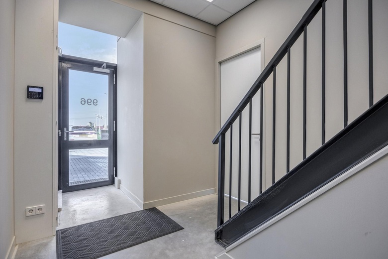 BedrijfsruimteaanHonderdland 996<br/> inMaasdijk