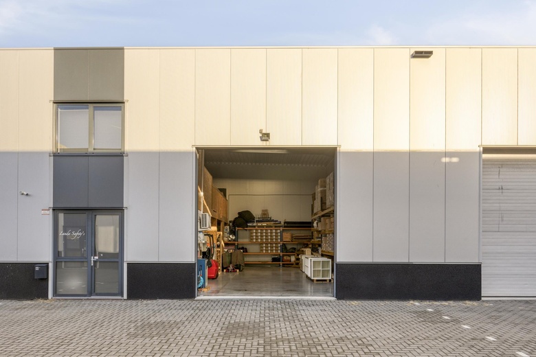 BedrijfsruimteaanSnelliusweg 49<br/> inTholen