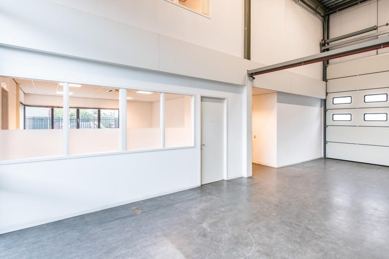 BedrijfsruimteaanIndustrieweg 47 a<br/> inSliedrecht