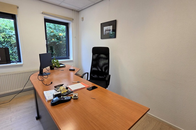 KantoorruimteaanOperetteweg 4<br/> inAlmere KantoorruimteaanOperetteweg 4<br/> inAlmere