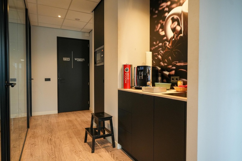 KantoorruimteaanStationsplein 1<br/> inHeesch