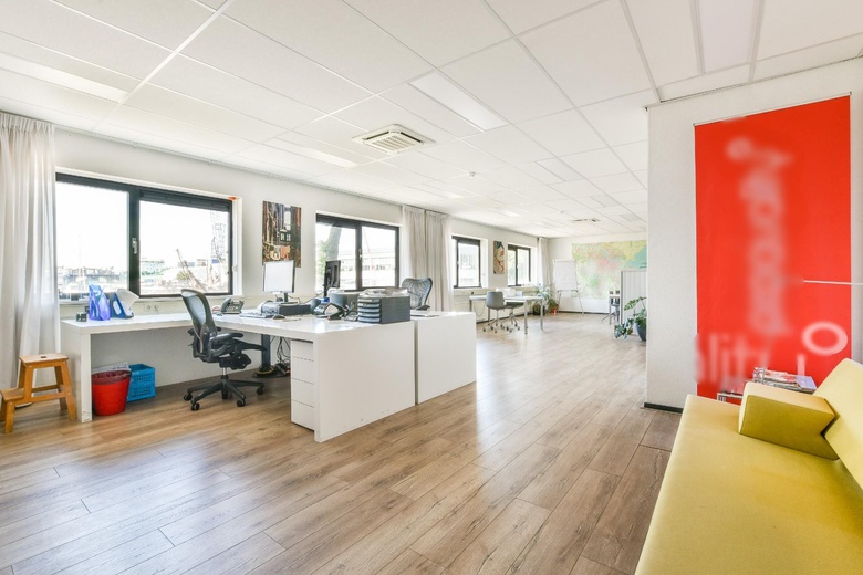 KantoorruimteaanModemstraat 1<br/> inAmsterdam KantoorruimteaanModemstraat 1<br/> inAmsterdam