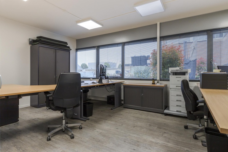 BedrijfsruimteaanKalkovenweg 14<br/> inAlphen aan den Rijn