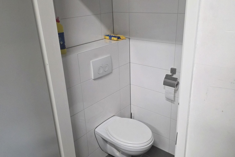 BedrijfsruimteaanDarwinstraat 7 F<br/> inEde BedrijfsruimteaanDarwinstraat 7 F<br/> inEde