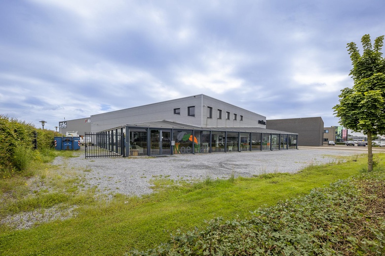 BedrijfsruimteaanNewtonweg 7<br/> inEcht BedrijfsruimteaanNewtonweg 7<br/> inEcht