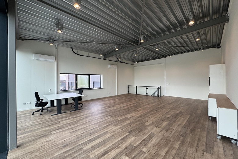 BedrijfsruimteaanConradsweg 26<br/> inZwartsluis