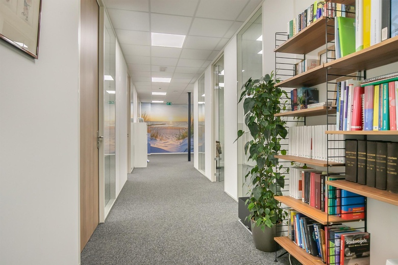 KantoorruimteaanHuis ter Heideweg 24 - 28<br/> inZeist