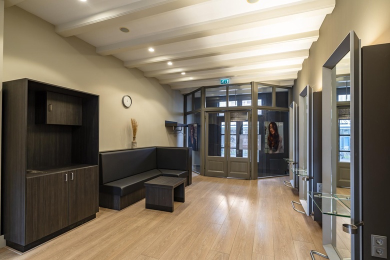 WinkelruimteaanVeerstraat 13<br/> inBussum WinkelruimteaanVeerstraat 13<br/> inBussum
