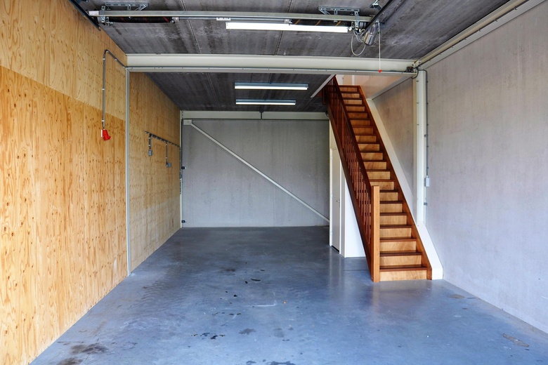 BedrijfsruimteaanDistributiestraat 51 a<br/> inGiessen BedrijfsruimteaanDistributiestraat 51 a<br/> inGiessen