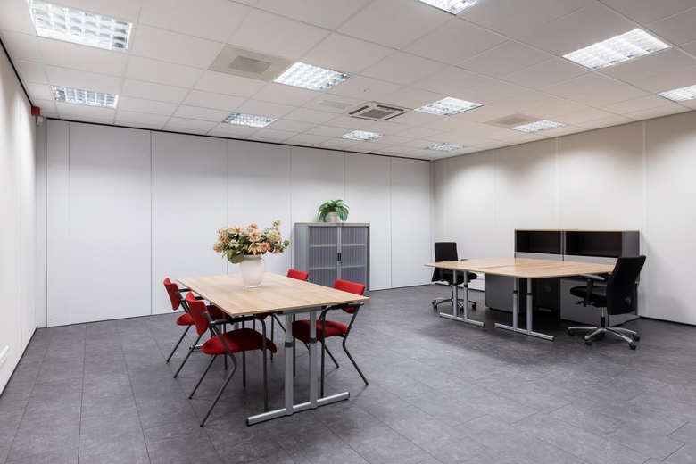 KantoorruimteaanVan Dijklaan 7<br/> inWaalre