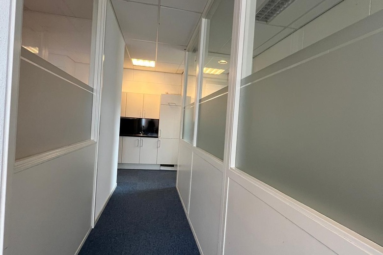 BedrijfsruimteaanA. van Leeuwenhoekweg 36 B 1<br/> inAlphen aan den Rijn