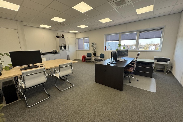 BedrijfsruimteaanCarel Willinklaan 103 C<br/> inAlmere BedrijfsruimteaanCarel Willinklaan 103 C<br/> inAlmere