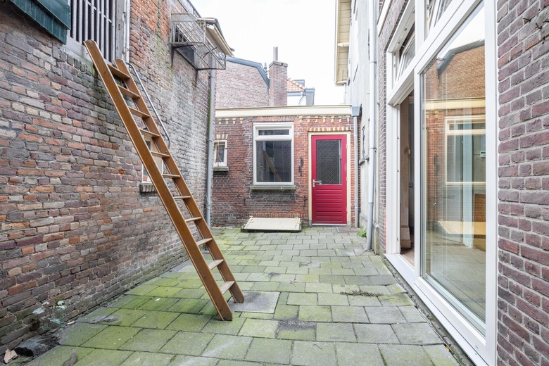 WinkelruimteaanLiesbosstraat 25<br/> inBreda WinkelruimteaanLiesbosstraat 25<br/> inBreda