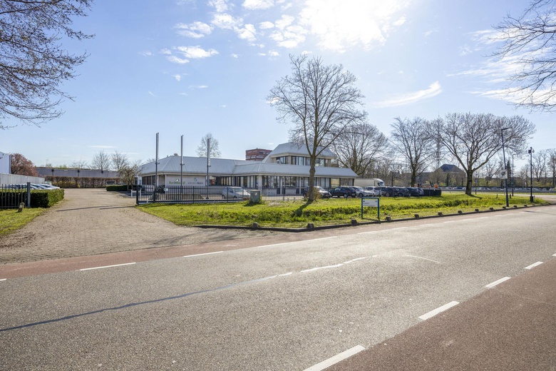 BedrijfsruimteaanIndustrieweg 2<br/> inWaalwijk BedrijfsruimteaanIndustrieweg 2<br/> inWaalwijk