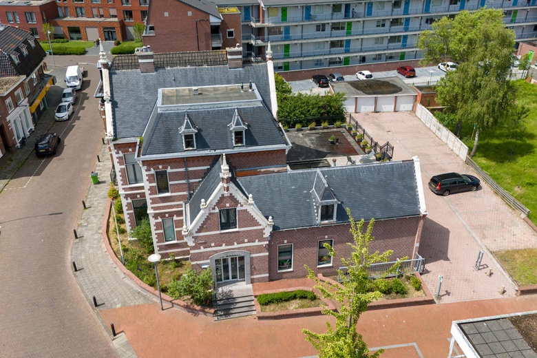 BedrijfsruimteaanPoortstraat 23<br/> inWinschoten