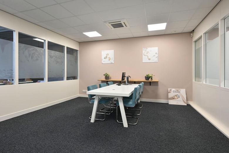 BedrijfsruimteaanRokerijweg 4 a<br/> inHuizen