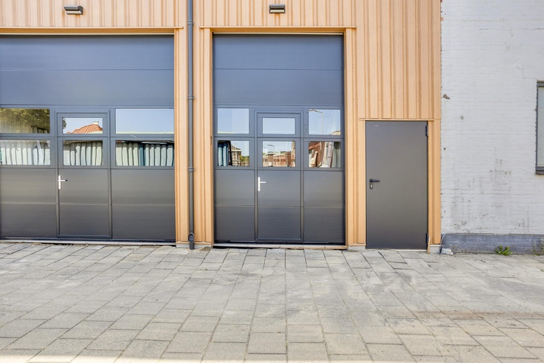 BedrijfsruimteaanBurg. van Roijstraat 10<br/> inVeghel BedrijfsruimteaanBurg. van Roijstraat 10<br/> inVeghel