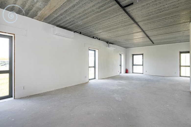 BedrijfsruimteaanWaterfront 1 f<br/> inOude-Tonge