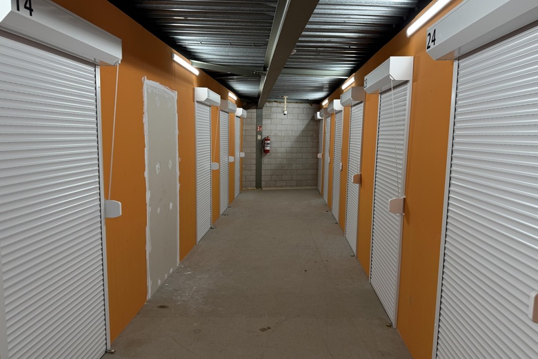 BedrijfsruimteaanH. Kamerlingh Onnesweg 19 A<br/> inAlphen aan den Rijn