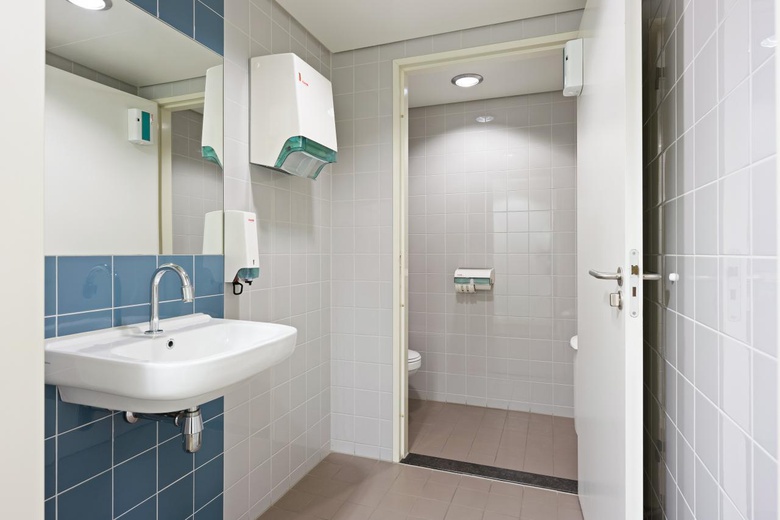 KantoorruimteaanStationsweg 41<br/> inZwijndrecht