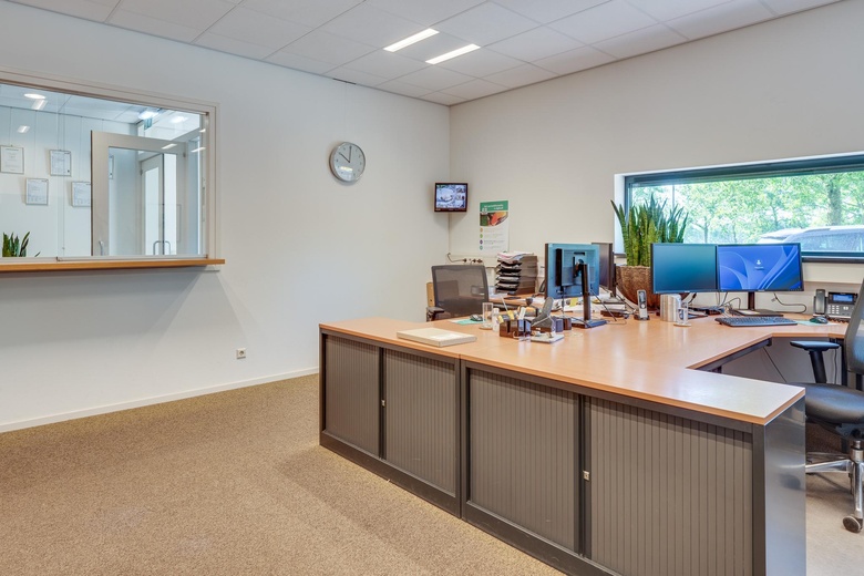 BedrijfsruimteaanHabraken 1209<br/> inVeldhoven BedrijfsruimteaanHabraken 1209<br/> inVeldhoven
