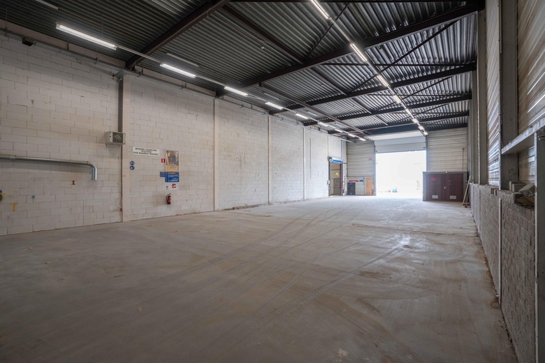 BedrijfsruimteaanDr. Nolenslaan 111<br/> inSittard