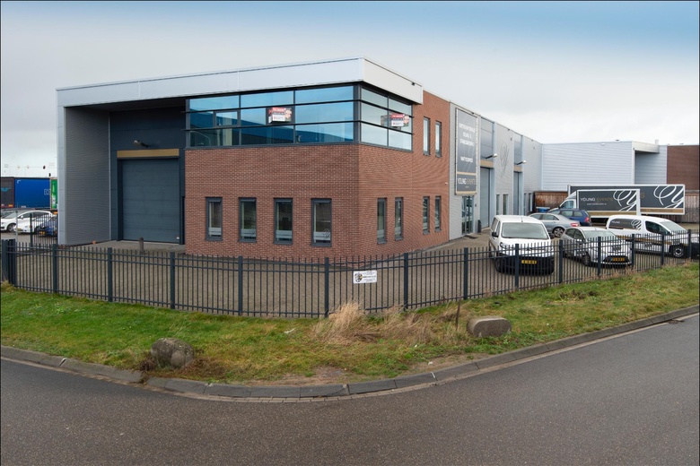 Bekijk foto 1 van Azewijnseweg 6