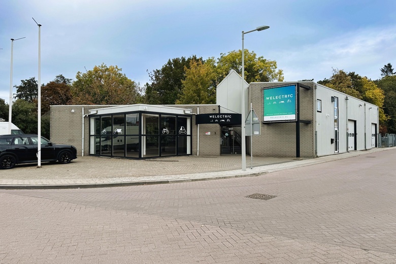 Bekijk foto 1 van Nijverheidslaan 1