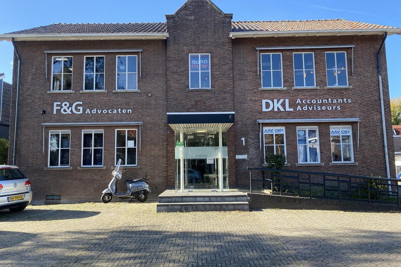 KantoorruimteaanKoninginneweg 1<br/> inZwijndrecht KantoorruimteaanKoninginneweg 1<br/> inZwijndrecht