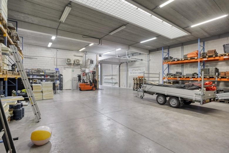 BedrijfsruimteaanVan Elderenlaan 3<br/> inWaalre