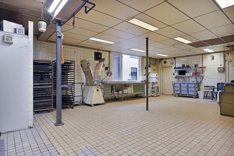 BedrijfsruimteaanDorpsstraat 11<br/> inVorden