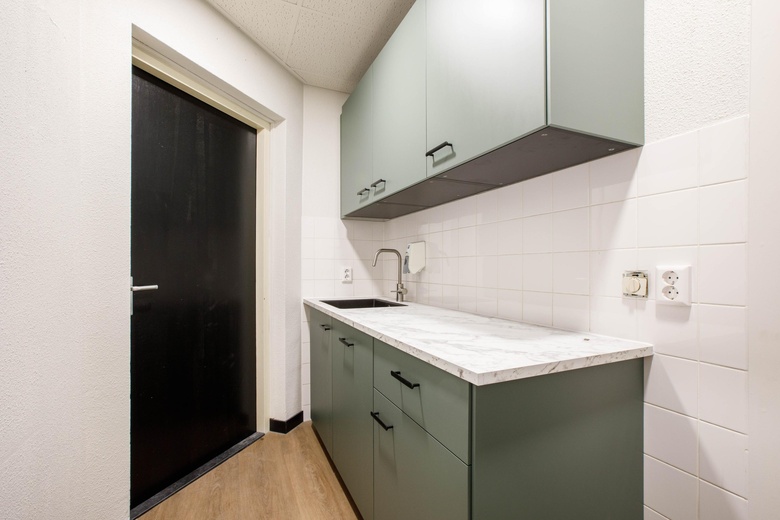 Bedrijfsruimte Nieuwerkerk aan den IJssel - Hoogeveenenweg 214 - Foto 8