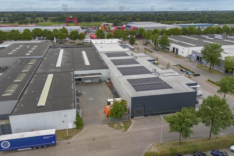 BedrijfsruimteaanJules Verneweg 96 a<br/> inTilburg BedrijfsruimteaanJules Verneweg 96 a<br/> inTilburg