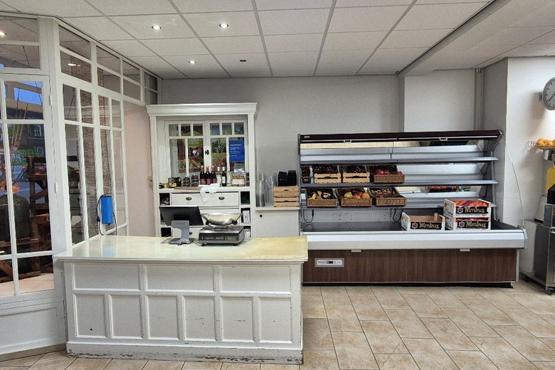 WinkelruimteaanMgr. Zwijsenplein 22<br/> inKerkdriel