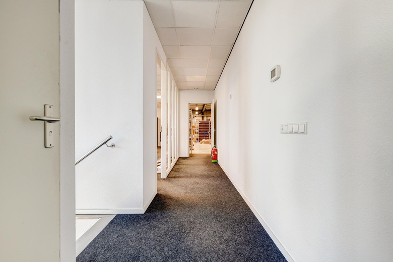 BedrijfsruimteaanWestbaan 275<br/> inMoordrecht BedrijfsruimteaanWestbaan 275<br/> inMoordrecht