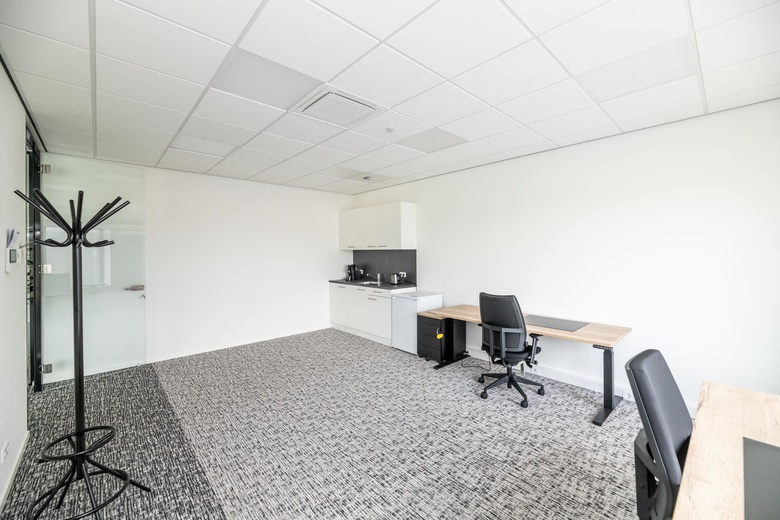 KantoorruimteaanVerre weide 5<br/> inVeen KantoorruimteaanVerre weide 5<br/> inVeen