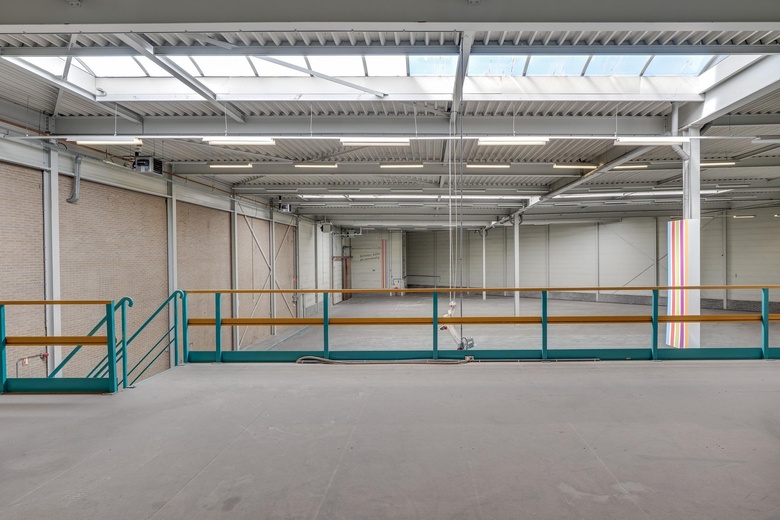 BedrijfsruimteaanDillenburgstraat 22<br/> inEindhoven BedrijfsruimteaanDillenburgstraat 22<br/> inEindhoven